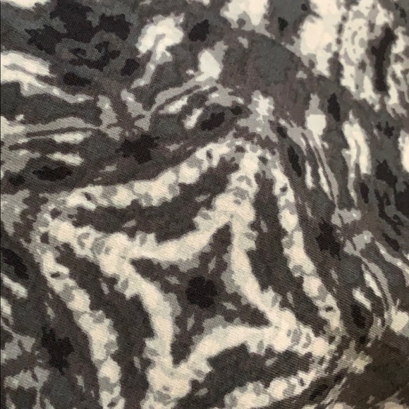LuLaRoe Patterned Maxi Size XS - NWT - Picture 4 of 4